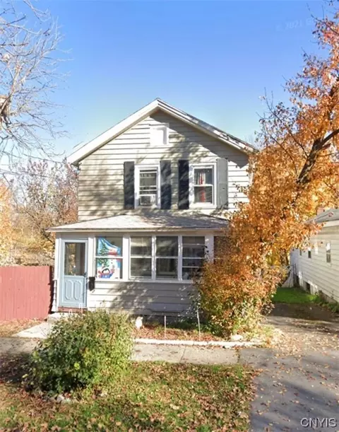 121 Magnolia St, Syracuse, NY 13204