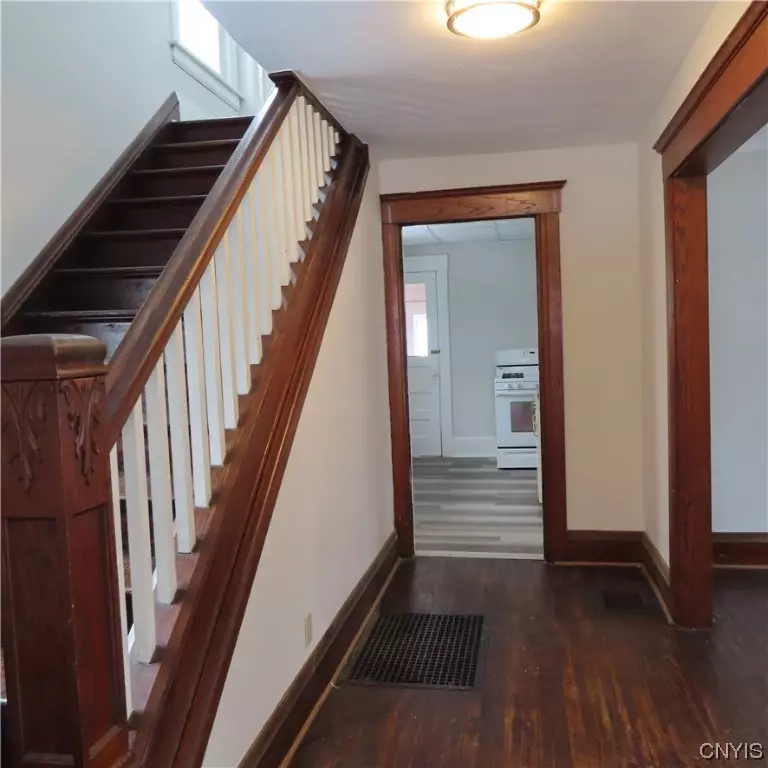  290 Ross Park, Syracuse, NY 13208 photo 8