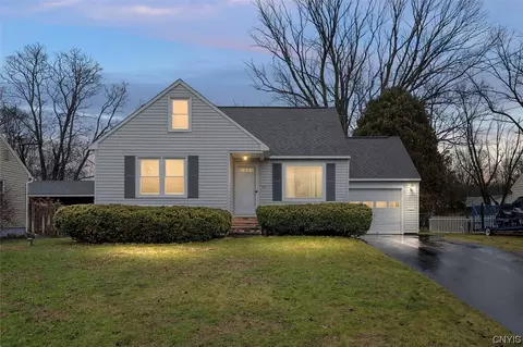 105 Leroy Rd, Syracuse, NY 13212