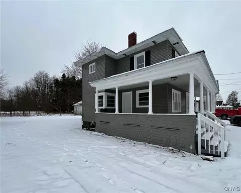 588 Lamson Rd, Lysander, NY 13027 photo 2