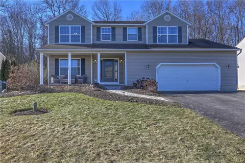 4027 Underbrush Trl, Liverpool, NY 13090