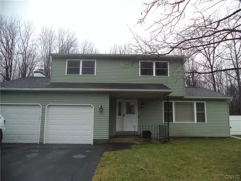 8047 Stepping Stone Ln, Clay, NY 13090
