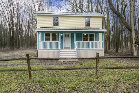 518 W Elm St, Oneida, NY 13421