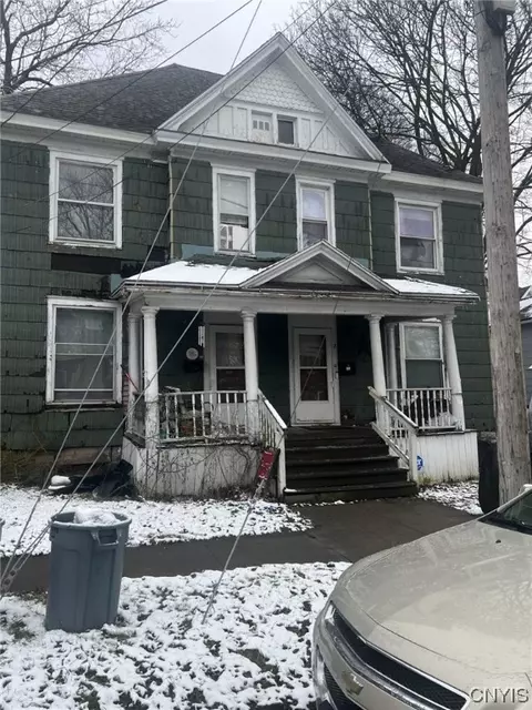 5 Parsons St, Auburn, NY 13021