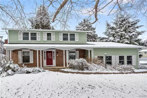 4843 Carey Dr, Manlius, NY 13104