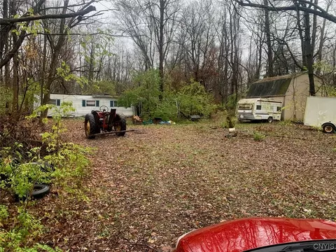 9080 E Mud Lake Rd, Lysander, NY 13027 photo 3