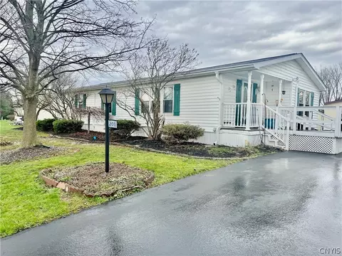 200 Brett Brae, Clinton, NY 13323