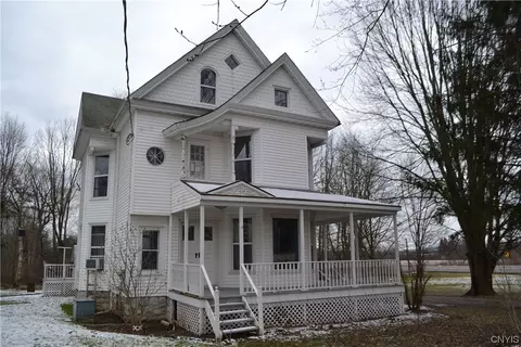 8181 Kirkville Rd, Kirkville, NY 13082