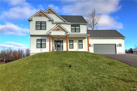 2114 Harkins Ln, Lysander, NY 13027