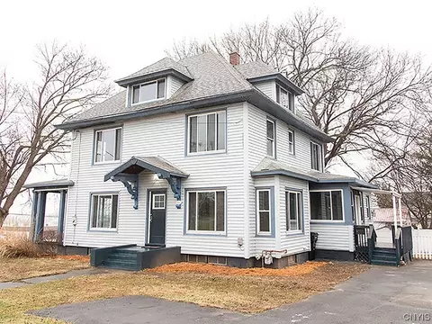 1266 Wadsworth St, Syracuse, NY 13208