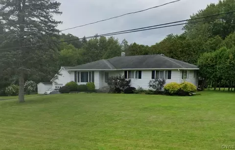 6210 Airport Rd, Whitestown, NY 13424