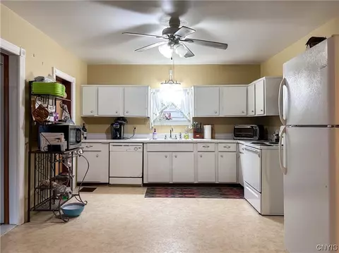 30 E Williams St, Waterloo, NY 13165 photo 9
