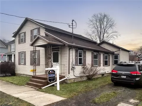 30 E Williams St, Waterloo, NY 13165 photo 2