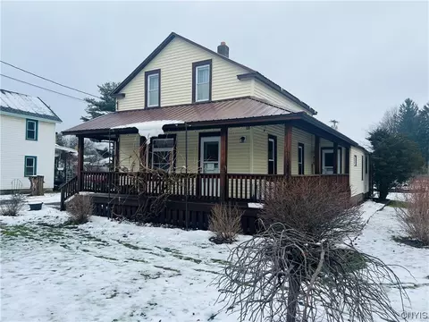 1645 Seminary St, Deruyter, NY 13052