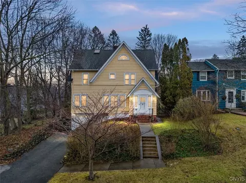 101 Mineola Dr, Syracuse, NY 13224