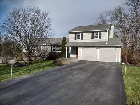 107 Scott Cir, Elbridge, NY 13060