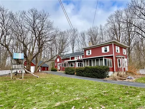 73 Gardenier Rd, Oswego, NY 13126