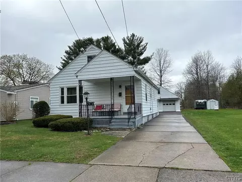 1360 Leeds St, Utica, NY 13501