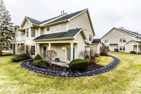 1308 Greymoor, Lysander, NY 13027