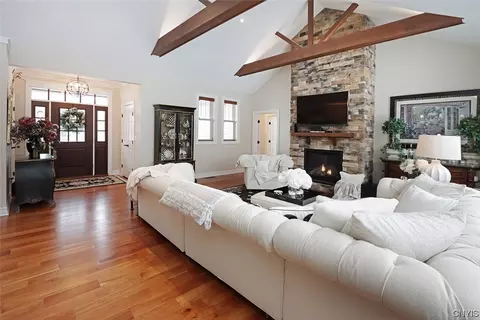 Living - 6150 Waterloo Rd, Jamesville, NY 13078 photo 1 of 10