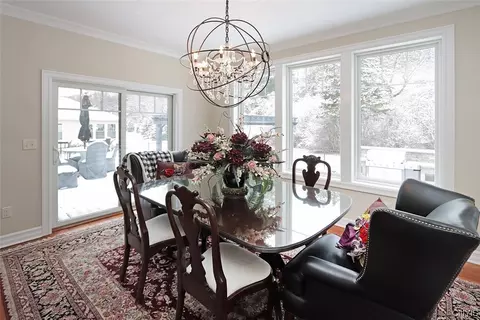 Dining - 6150 Waterloo Rd, Jamesville, NY 13078 photo 2 of 4