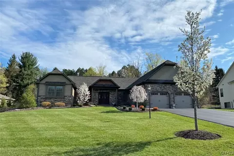 Exterior - 6150 Waterloo Rd, Jamesville, NY 13078 photo 11 of 11