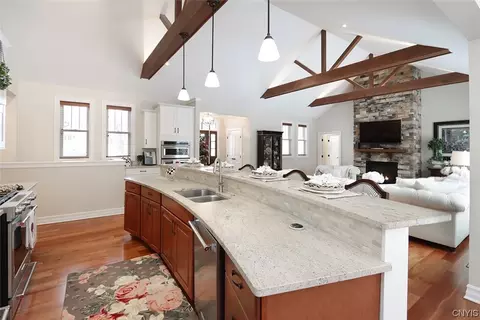 Kitchen - 6150 Waterloo Rd, Jamesville, NY 13078 photo 3 of 6