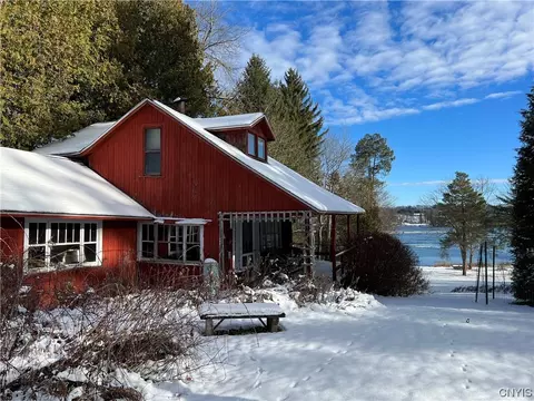 3176 W Lake Rd, Cazenovia, NY 13035