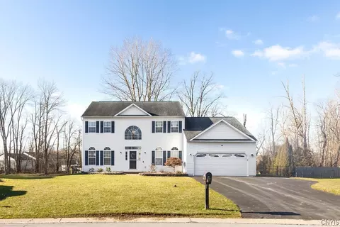 6431 Electric Railway, Cicero, NY 13039