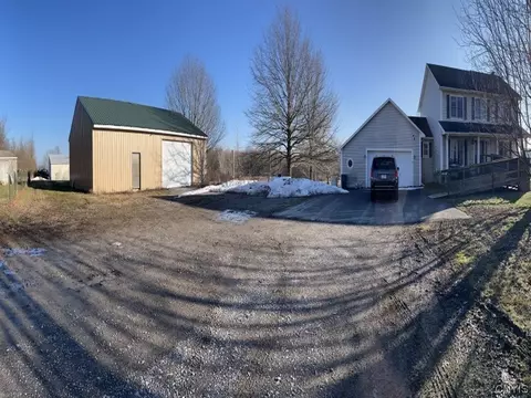 3508 Rose Rd, Batavia, NY 14020