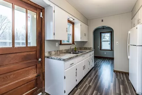 Kitchen - 103 Seneca Ave, Oneida, NY 13421 photo 3 of 5