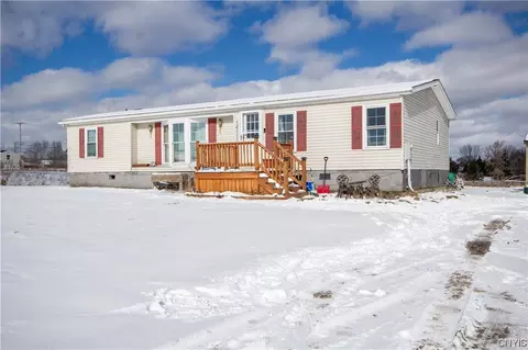 12111 Ryans Way, Lyme, NY 13622