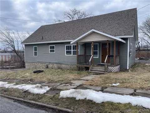 540 Stone St, Watertown, NY 13601