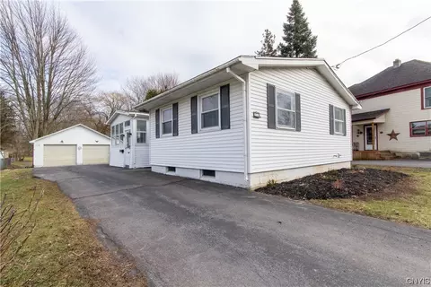 1025 Holcomb St, Watertown, NY 13601
