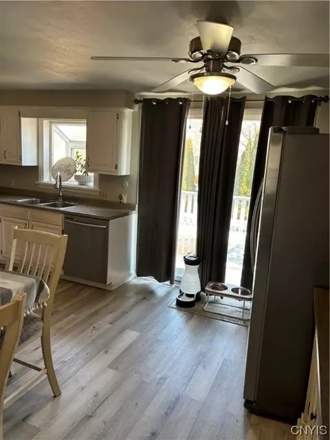 Dining - 412 Tilden Dr, East Syracuse, NY 13057 photo 1 of 4