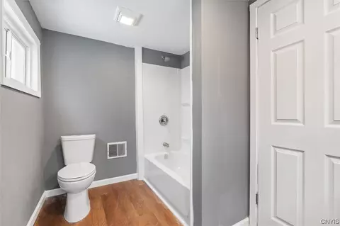 120 Maple Dr, Camillus, NY 13031 photo 18