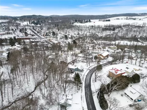 120 Maple Dr, Camillus, NY 13031 photo 26