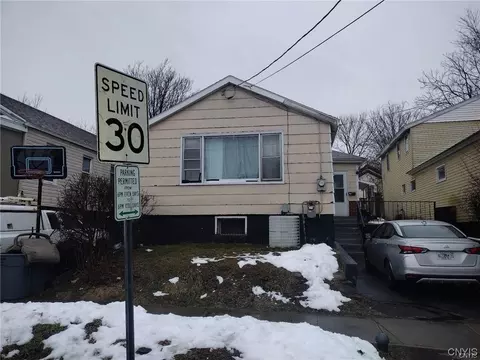 710 N Alvord St, Syracuse, NY 13208
