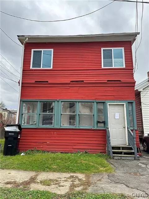 122 Wayne St, Syracuse, NY 13203