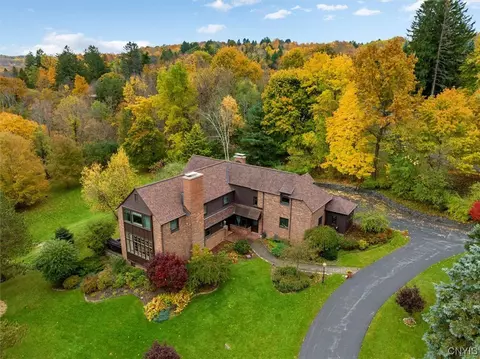 1715 Sherman Dr, Utica, NY 13501
