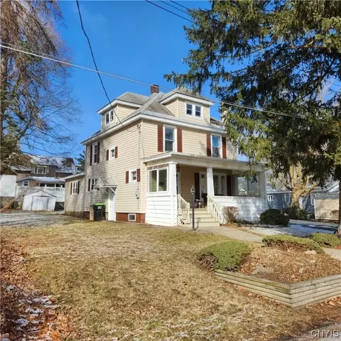 14 7th Ave, German Flatts, NY 13357