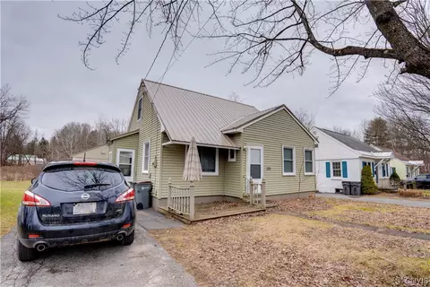 215 Hamilton St, Rome, NY 13440