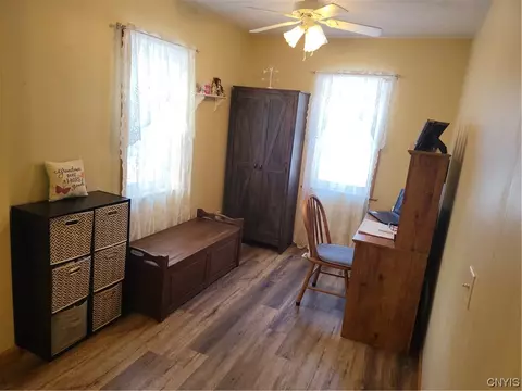 Entry Way - 507 Berkey Dr, Sullivan, NY 13037 photo 1 of 2