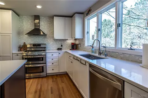5013 Woodside Rd, Fayetteville, NY 13066 photo 12