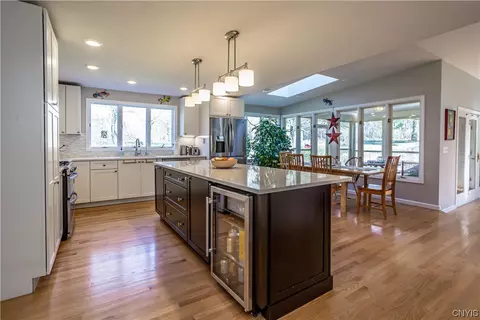5013 Woodside Rd, Fayetteville, NY 13066 photo 9