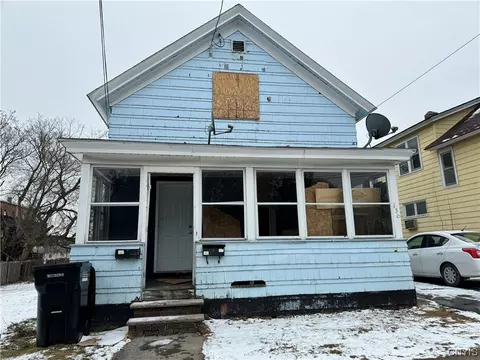 156 Mary St, Syracuse, NY 13208