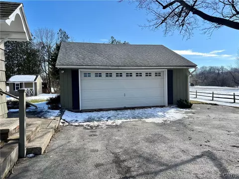 Exterior - 4124 Sholtz Rd, Oneida, NY 13421 photo 2 of 10