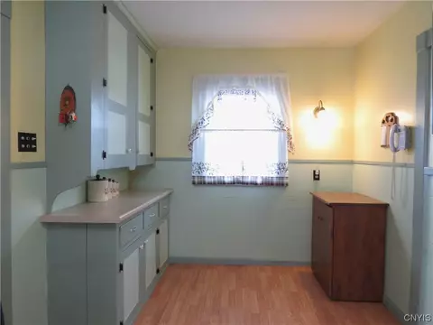 Bath - 40 Marshall Ave, German Flatts, NY 13407 photo 2 of 6