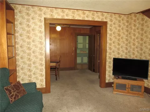 Living - 40 Marshall Ave, German Flatts, NY 13407 photo 4 of 6