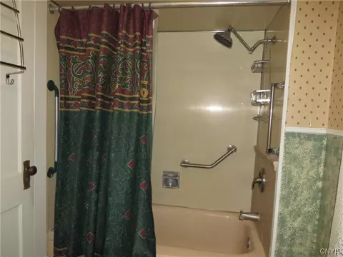 Bath - 40 Marshall Ave, German Flatts, NY 13407 photo 6 of 6